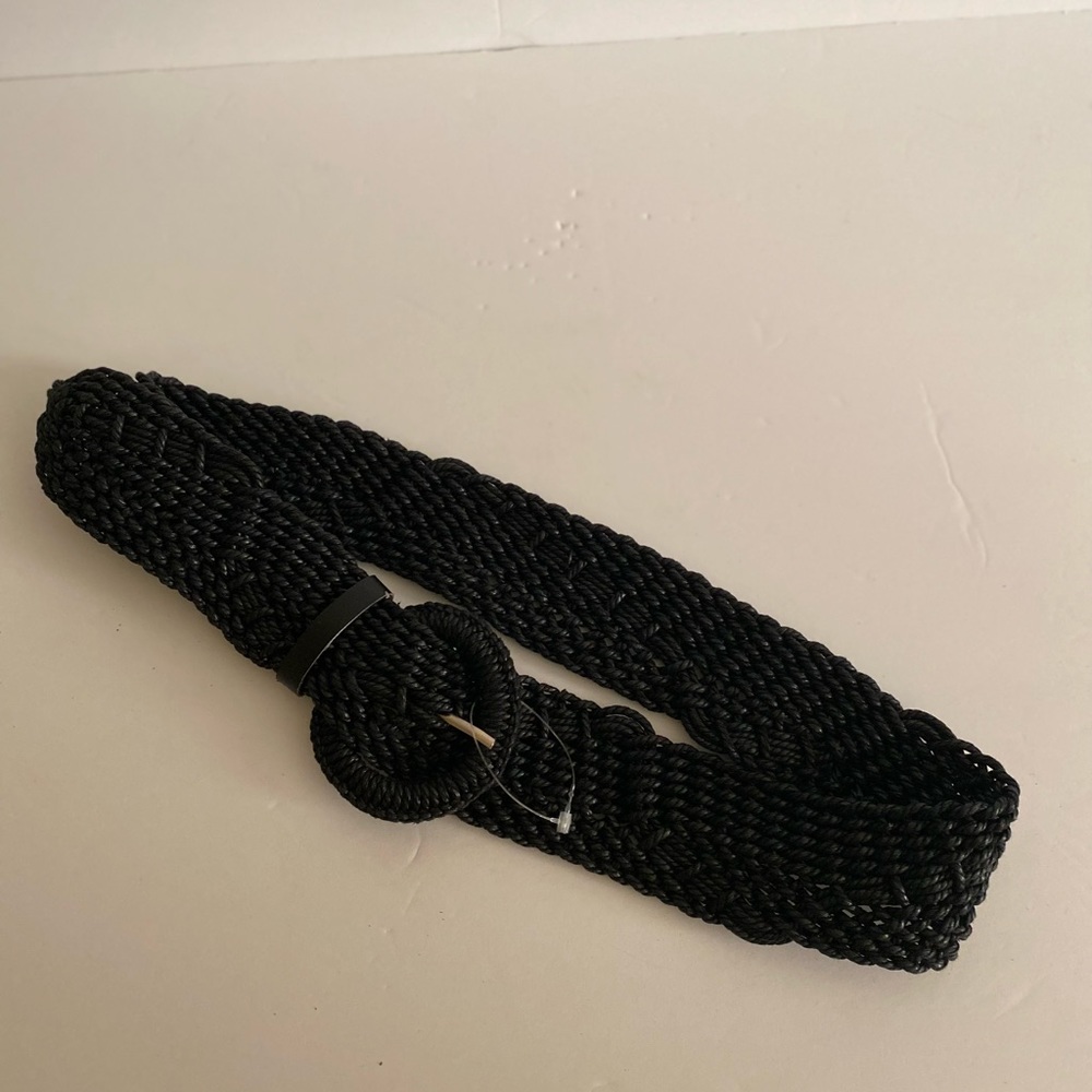 Black braided belt, fits M 30-34” waist